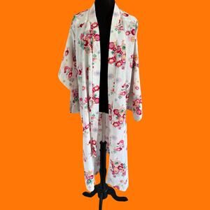 70's vintage handmade kitschy retro floral kawaii kimono robe XS/S